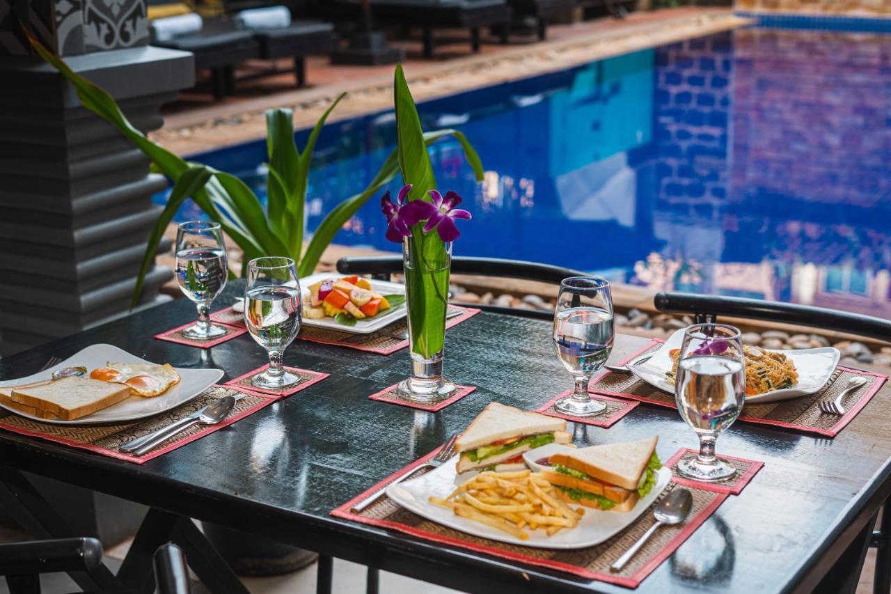 The Rabbit Hole Hotel & Spa Siem Reap Esterno foto