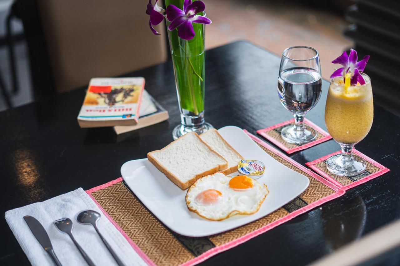 The Rabbit Hole Hotel & Spa Siem Reap Esterno foto